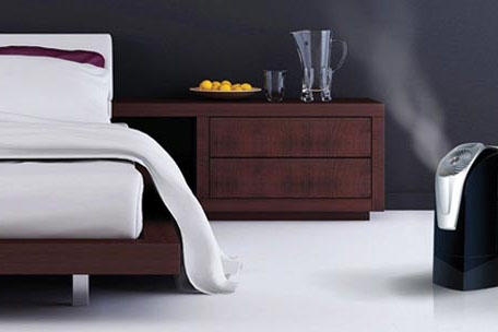 潮濕雨天年年有,除濕機(jī)來(lái)歲歲除